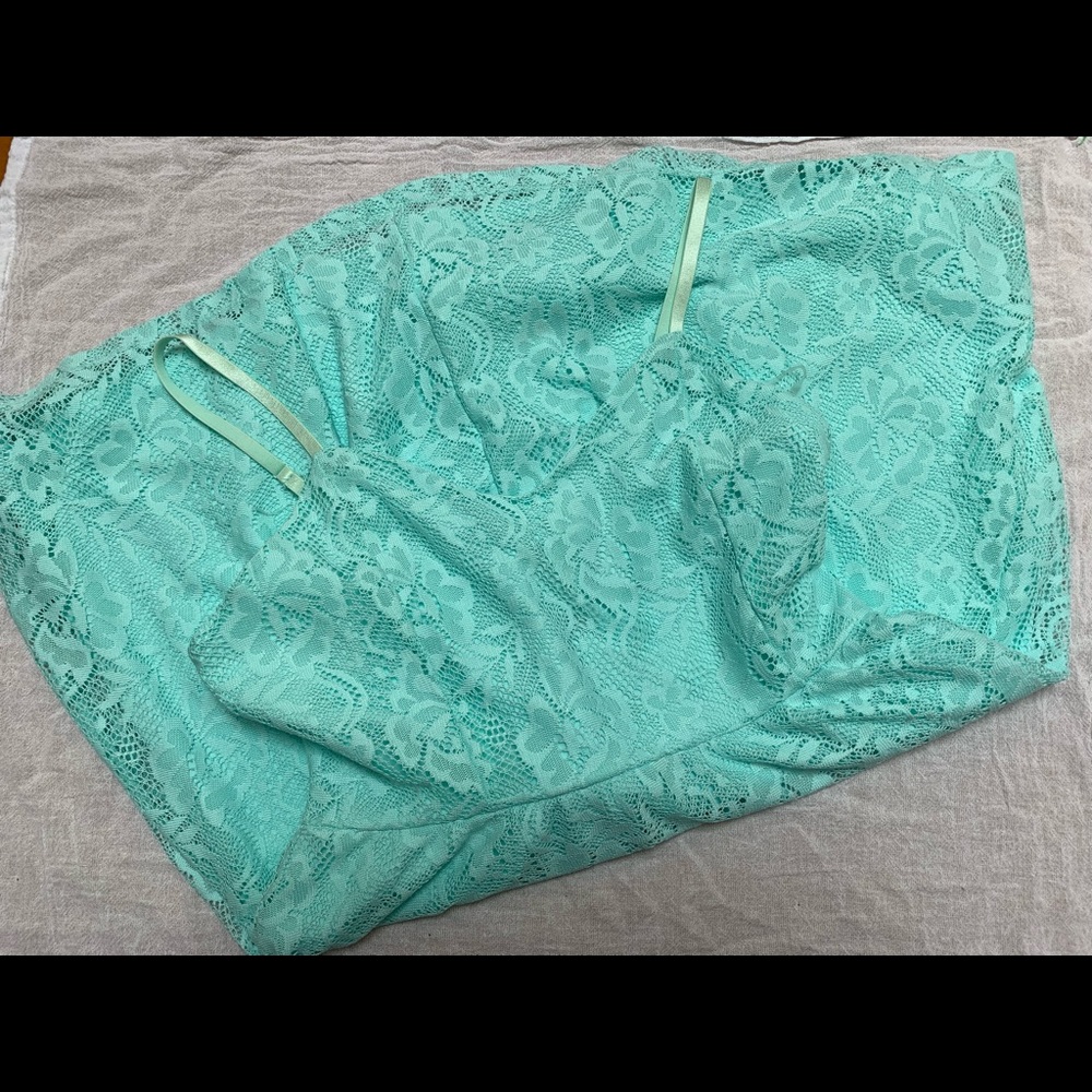 Mint green lace short length dress
